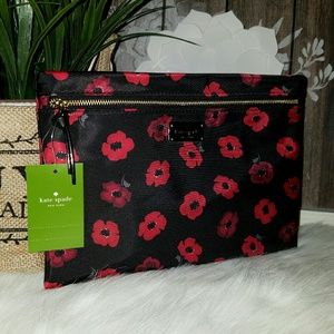 Kate spade Bags - Kate spade large drewe Wilson road bag Kate spade Bags - Kate spade large drewe Wilson road bag